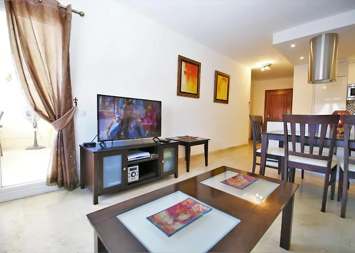 Pp33 Апартаменти Естепона